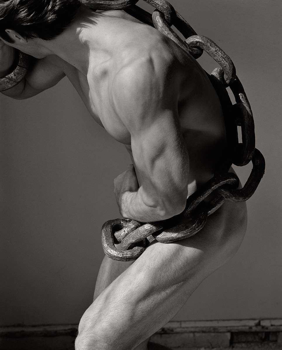 Risultati immagini per herb ritts male nude chains